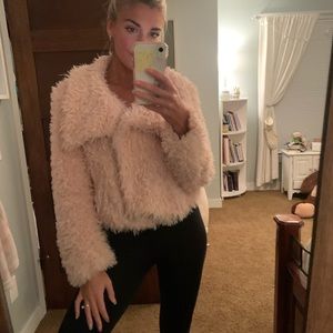 Cropped pink teddy coat